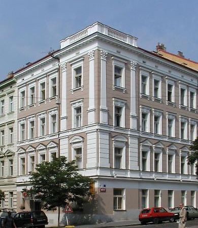 Machova Hotel Praga Exterior foto