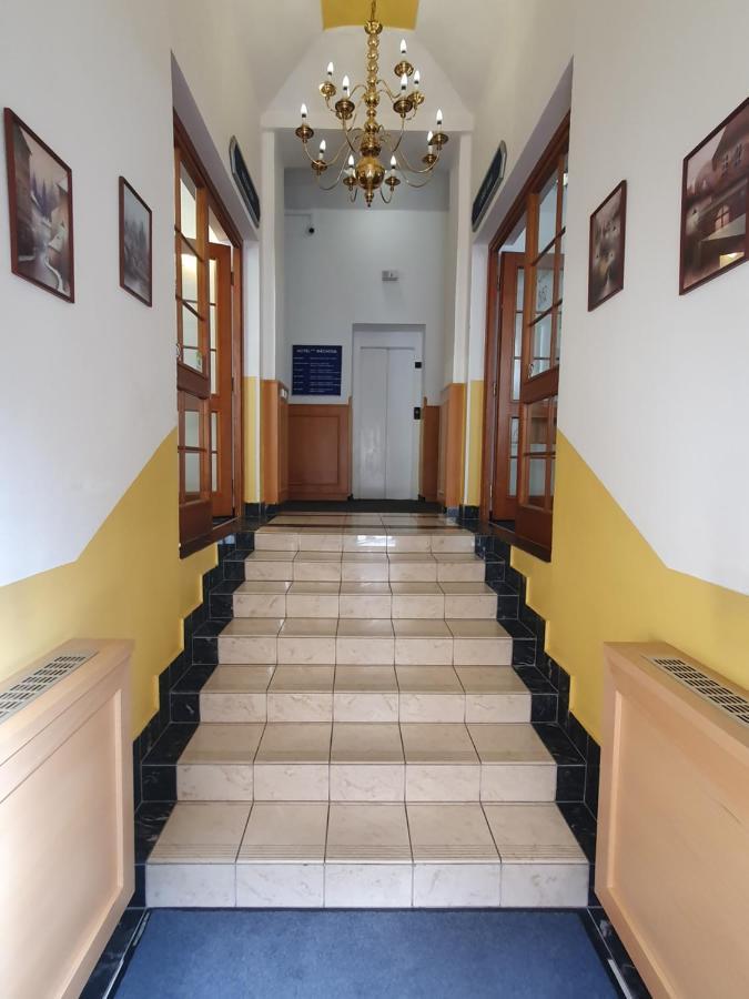Machova Hotel Praga Exterior foto