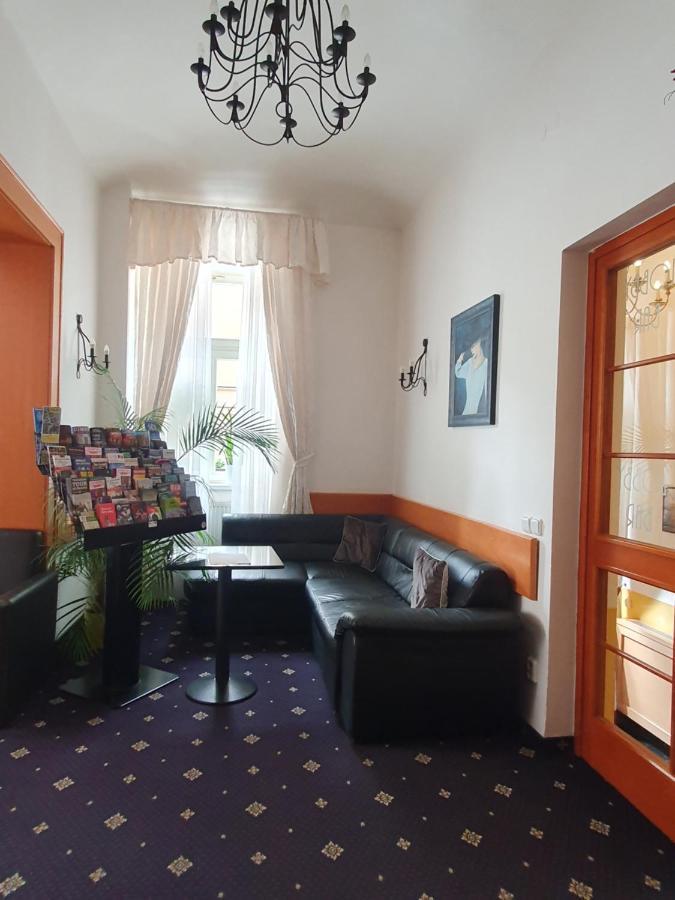 Machova Hotel Praga Exterior foto